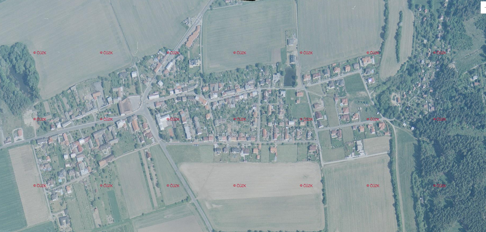 OBEC TOVÉŘ-LETECKÉ SNÍMKOVÁNÍ 8.5.2009.png